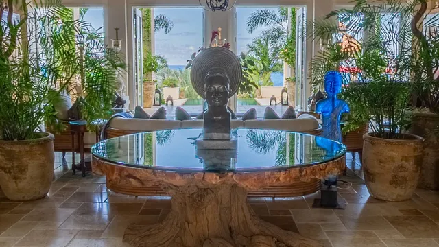 The Grand Lobby entrance, looking through to the Caribbean