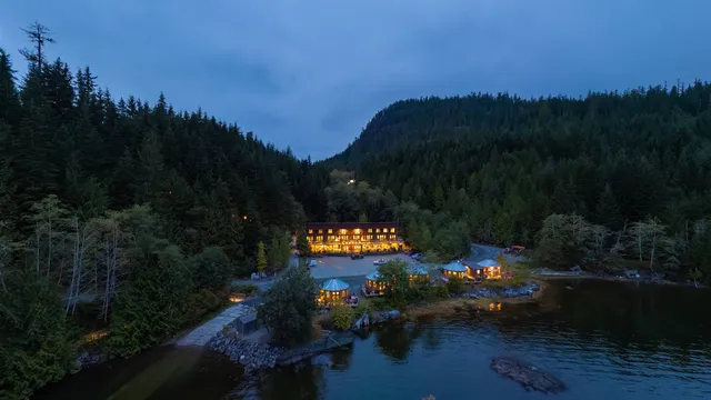 The main lodge at night, Moutcha Bay Resort