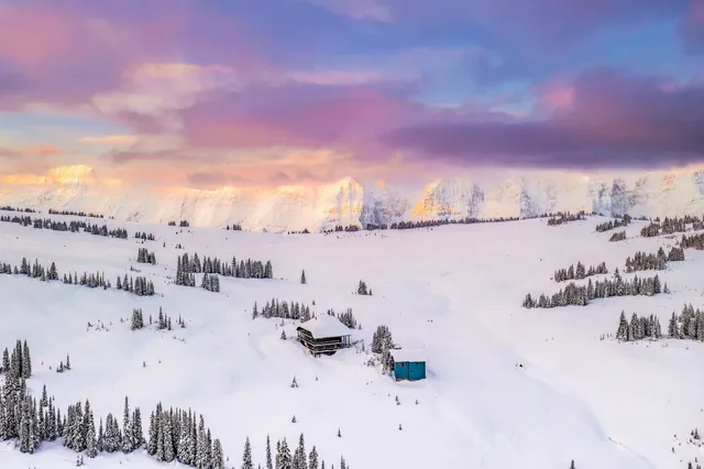 Purcell Mountain Lodge